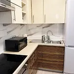 Coser Apartamenty Metro Onz